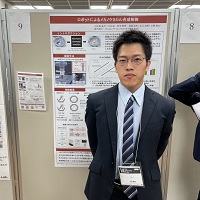 中島優作（D2）、川﨑海（M1）が第14回CSJ化学フェスタ2024においてそれぞれポスター発表を行いました。これにより、中島が優秀ポスター発表賞を受賞しました。